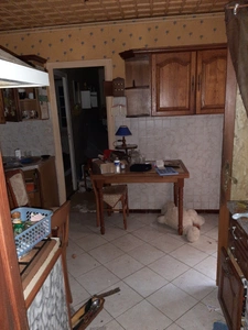 FORT POTENTIEL POUR CETTE MAISON A RÉNOVER A GUEUGNON (71)
