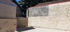 LOCAL COMMERCIAL AVEC APPARTEMENT ENTIEREMENT RÉNOVÉ EN PLEIN CENTRE VILLE DE GUEUGNON(71)