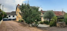COQUETTE MAISON MITOYENNE HABITABLE SUR 2 NIVEAUX