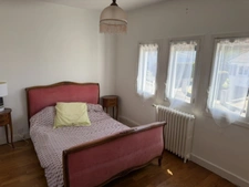 COQUETTE MAISON MITOYENNE HABITABLE SUR 2 NIVEAUX