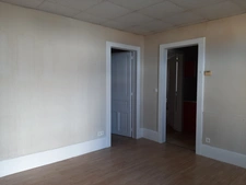 MAGNIFIQUE MAISON EN PIERRE DIVISÉE EN 3 APPARTEMENTS