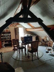 FORT POTENTIEL POUR CETTE MAISON A RÉNOVER A GUEUGNON (71)