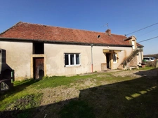 CHARMANTE FERMETTE POUR AMATEUR DE RÉNOVATION