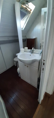 MAIGNIFIQUE MAISON RÉNOVÉE AVEC PISCINE ET CHALET INDÉPENDANT DANS QUARTIER PRISÉ DE GUEUGNON (71)