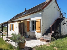 COQUETTE MAISON 3 PIECES AVEC DÉPENDANCES ET TERRAIN