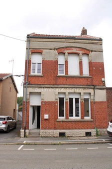 Maison à louer 5 pièces ESCAUDOEUVRES (59)