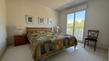 Appartement à vendre 2 pièces en dernier étage SAINT RAPHAEL (83)