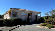 Lumineux appartement 3 pièces de standing à vendre  SAINT RAPHAEL (83)