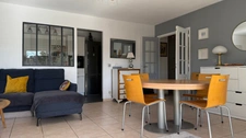 Trois pièces en dernier étage à vendre  SAINT RAPHAEL (83)