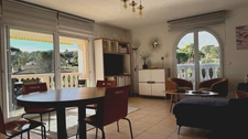 Trois pièces en dernier étage à vendre  SAINT RAPHAEL (83)