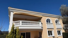 Trois pièces en dernier étage à vendre  SAINT RAPHAEL (83)