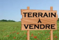 Terrain à vendre à CHAUDEFONDS SUR LAYON  (49)