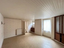 ANCIEN RELAIS DE POSTE, 133 m², 4 CHAMBRES, REMISES, DÉPENDANCES & JARDIN SUR 2920 M²