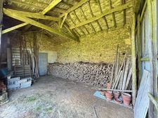 ANCIEN RELAIS DE POSTE, 133 m², 4 CHAMBRES, REMISES, DÉPENDANCES & JARDIN SUR 2920 M²