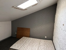 ENSEMBLE IMMOBILIER A RESTAURER (3 LOGEMENTS et une DÉPENDANCE) , CENTRE BOURG, JARDIN, PROCHE ÉCOLE