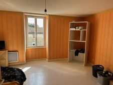 JOLI LOGEMENT 80 M² sur 3 niveaux, 2 CHAMBRES, GARAGE ET REMISE NON ATTENANTS - LOCATAIRE EN PLACE