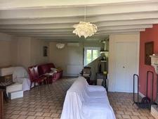 CHARMANT ENSEMBLE IMMOBILIER, 2 LOGEMENTS, 247 m², 7 CHAMBRES et dépendances SUR 4 Ha JOLIMENT ARBORÉS