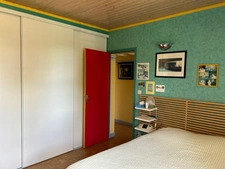 CHARMANT ENSEMBLE IMMOBILIER, 2 LOGEMENTS, 247 m², 7 CHAMBRES et dépendances SUR 4 Ha JOLIMENT ARBORÉS