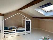 JOLI LOGEMENT 80 M² sur 3 niveaux, 2 CHAMBRES, GARAGE ET REMISE NON ATTENANTS - LOCATAIRE EN PLACE