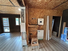 BÂTIMENT OSSATURE BOIS A ACHEVER POUR ACTIVITÉ de BUREAU ou AMÉNAGEABLE EN HABITATION !!
