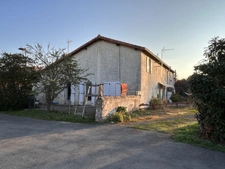 INVESTISSEMENT LOCATIF - MAISON COMPRENANT DEUX LOGEMENTS (98 M² & 66 m²) Locataires en place