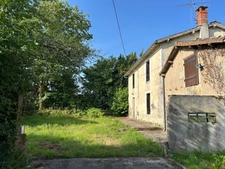 ENSEMBLE DE TROIS BÂTISSES (166, 42 et 36 m²) A RESTAURER ENTIÈREMENT, SUR 1382 M² AU CALME ET SANS VIS A VIS !!