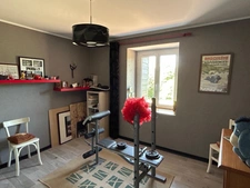 PROPRIETE A LA CAMPAGNE, SANS VOISINS, 251 M², 6 CHAMBRES, DÉPENDANCES, SUR 3684 M² à 8 KMS DE ST MAIXENT.