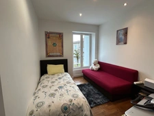 JOLIE MAISON DE VILLAGE ENTIÈREMENT RÉNOVÉE EN 2024, 3 CHAMBRES, JARDIN 700 M² à 50 m. LIBRE JUILLET 2026