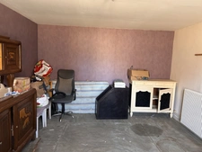 ENSEMBLE IMMOBILIER A RESTAURER (3 LOGEMENTS et une DÉPENDANCE) , CENTRE BOURG, JARDIN, PROCHE ÉCOLE