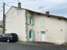 JOLI LOGEMENT 80 M² sur 3 niveaux, 2 CHAMBRES, GARAGE ET REMISE NON ATTENANTS - LOCATAIRE EN PLACE