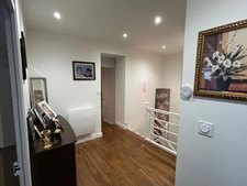 JOLIE MAISON DE VILLAGE ENTIÈREMENT RÉNOVÉE EN 2024, 3 CHAMBRES, JARDIN 700 M² à 50 m. LIBRE JUILLET 2026