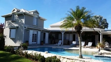 Superbe propriété VUE MER P6 de 282 m² avec piscine, terrain de 2174 m²    