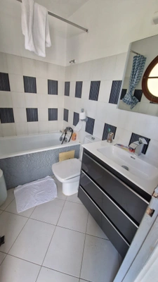 Dpt Guadeloupe (971), for sale LE GOSIER, Bas du Fort, beautiful duplex apartment T3 swimming pool beach on foot and parking