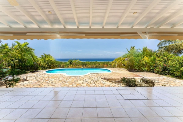 VILLA VUE MER PANORAMIQUE 3CH 3SDE PISCINE GARAGE SUR 1456 M² DE TERRAIN
