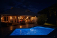 Superbe villa avec piscine dans résidence privée sécurisée, BAIE MAHAULT (971)
