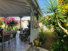 BEAUTIFUL HOUSE + STUDIO AND POOL IN BAIE MAHAULT (971)