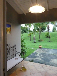 Superbe propriété VUE MER P6 de 282 m² avec piscine, terrain de 2174 m²    