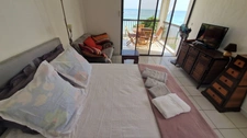 SUPERBE STUDIO VUE MER PREMIERE LIGNE PLAGE A PIED à LE GOSIER (971)