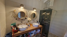 Charming recent P4 house with swimming pool on 1100 m² of land  