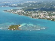 LE GOSIER, superbe villa de standing 5CH avec piscine plage à pied