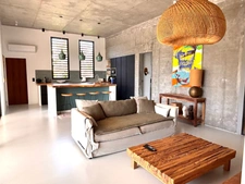 Superbe Villa ultra moderne + 2 dépendances 3 piscines sur 3 243 m² de terrain 