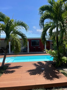Charmante maison avec piscine et carbet proche plages