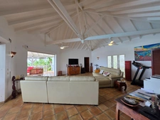 VUE MER Superbe villa de standing + T3 piscine à débordement sur 1000 m² à BAIE MAHAULT (971)