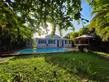 BEAUTIFUL HOUSE + STUDIO AND POOL IN BAIE MAHAULT (971)