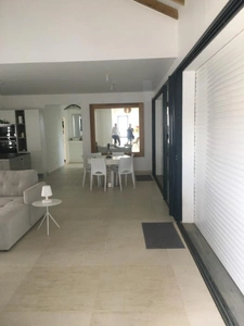 RARE VILLA DE STANDING AVEC PISCINE VUE DEGAGEE 1451 M2 DE TERRAIN