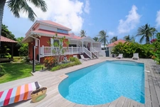 Stunning villa with SEA VIEW, bungalow and swimming pool on over 1000 m² of land