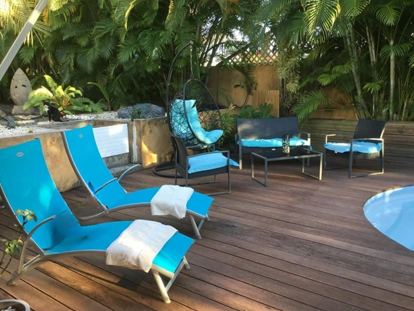 Proche bourg villa avec piscine et carbet à SAINT FRANCOIS (971)