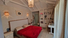 Charming recent P4 house with swimming pool on 1100 m² of land  