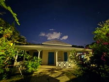 BEAUTIFUL HOUSE + STUDIO AND POOL IN BAIE MAHAULT (971)