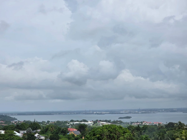 VUE MER PANORAMIQUE SUPERBE VILLA PISCINE 1260 M² DE TERRAIN